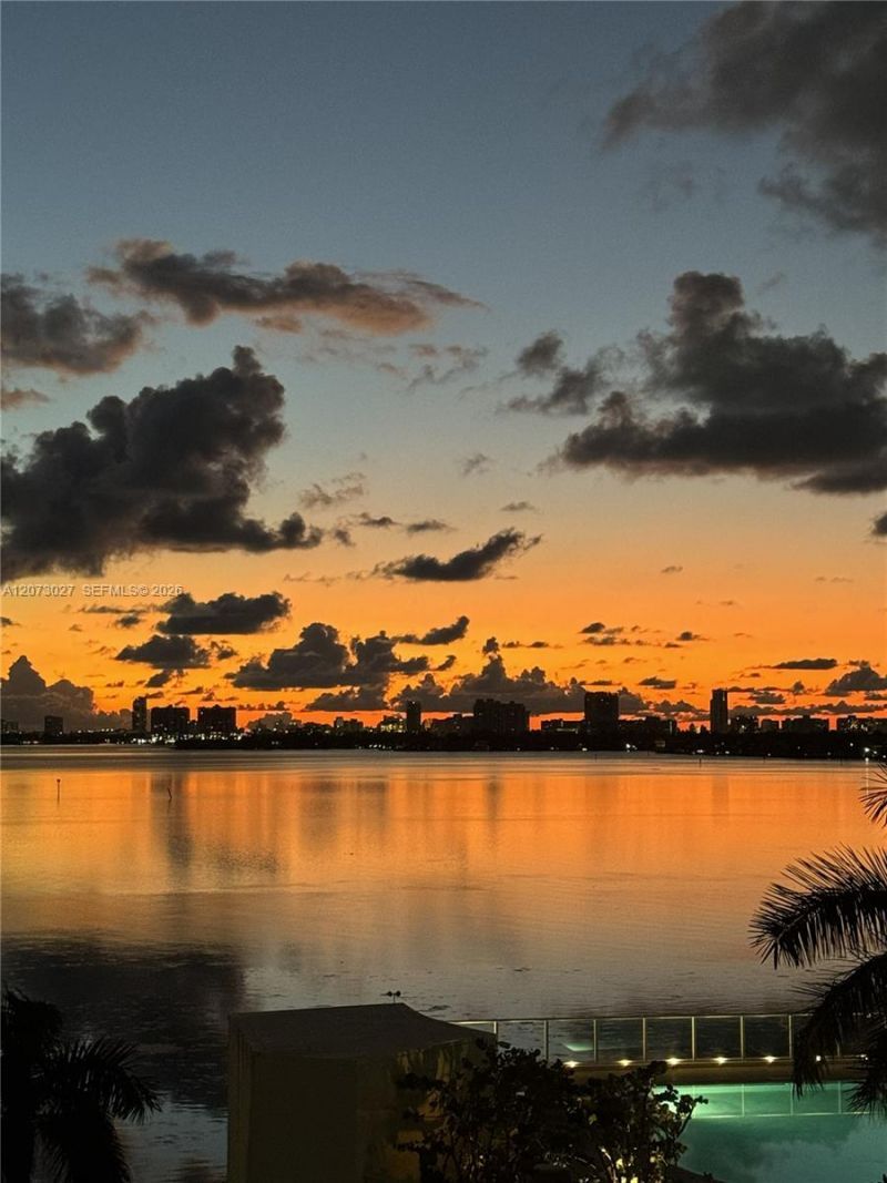 2020 N Bayshore Dr, Unit 708, Miami, FL 33137 Photo