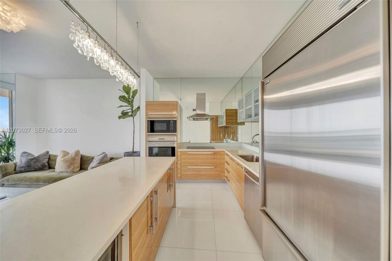2020 N Bayshore Dr , Unit 708, Miami, FL 33137 Photo