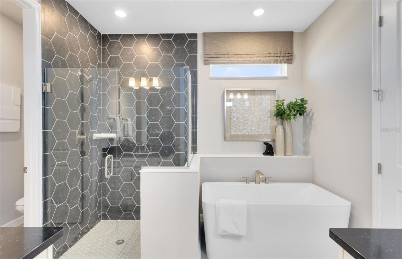 1430 Ridge Tree Drive , Ormond Beach, FL 32174 Photo