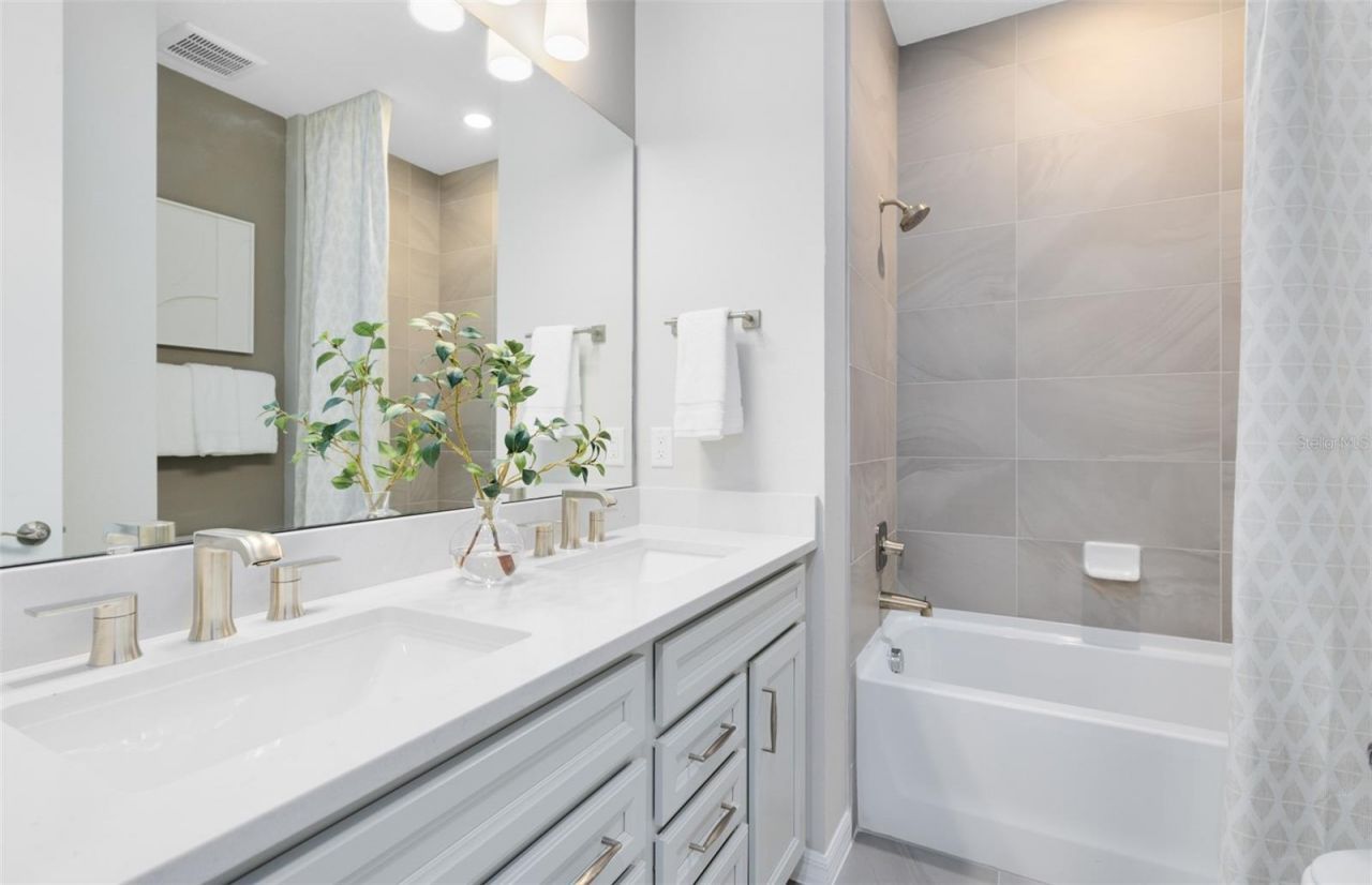1430 Ridge Tree Drive , Ormond Beach, FL 32174 Photo