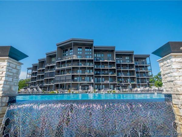 182 Havens Place Drive, Unit 5A, Lake Ozark, MO 65049