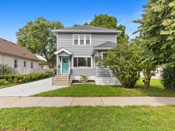 2559 S 84th STREET, West Allis, WI 53227