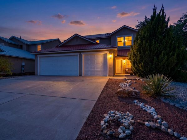 401 Minturn Loop NE, Rio Rancho, NM 87124