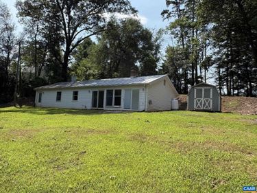 1518 NOVUM RD, Reva, VA 22735