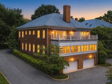 512 WORTHINGTON DR, Unit B, Charlottesville, VA 22903