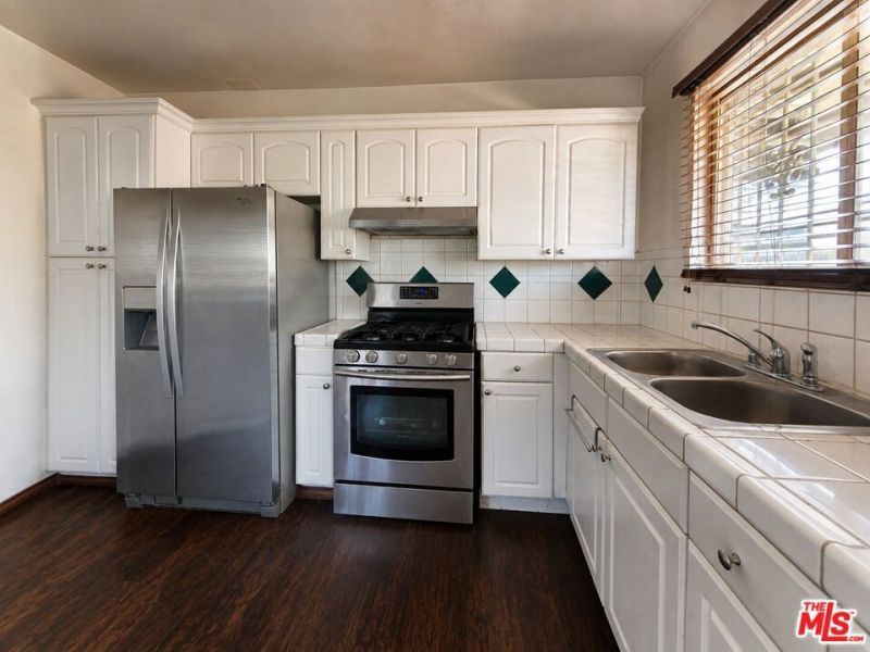 3519 W 117th Street, Inglewood, CA 90303 Main Photo