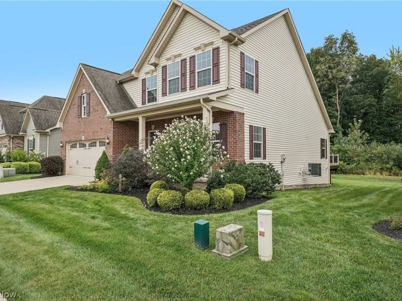 190 Lakeland Way, Aurora, OH 44202 Photo 2