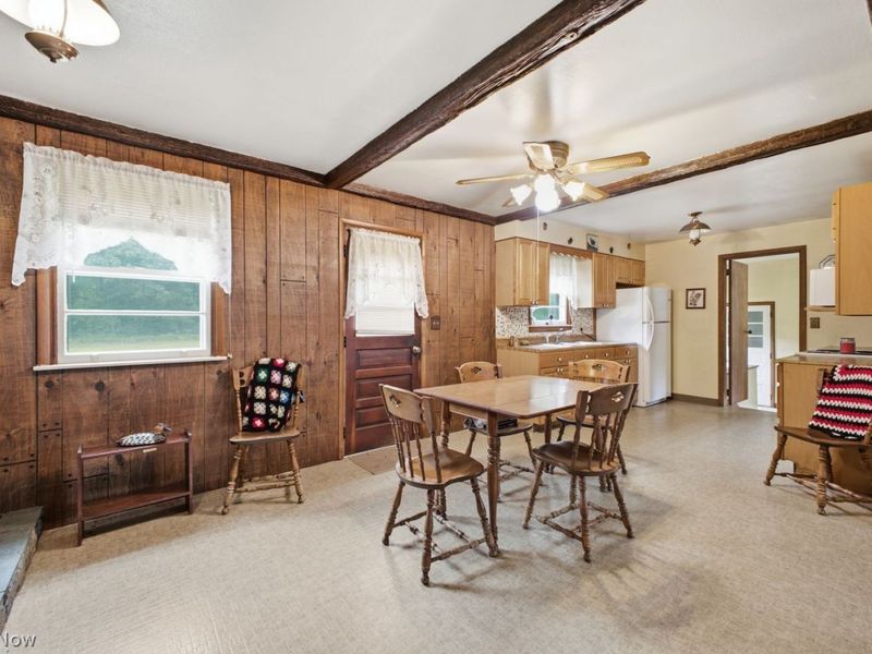 2035 S Pricetown Road, Diamond, OH 44412 Photo 11