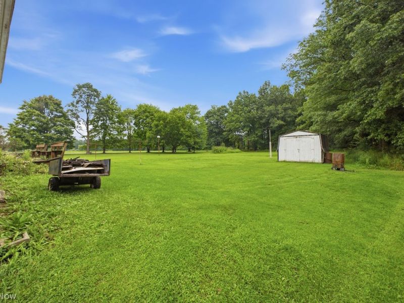 2035 S Pricetown Road, Diamond, OH 44412 Photo 20