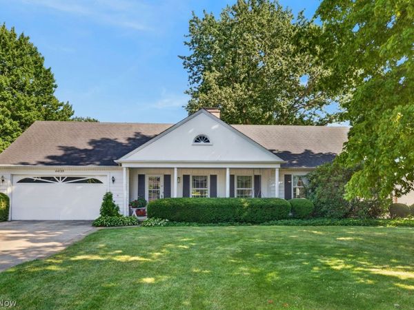 44735 Middle Ridge Road, Amherst, OH 44001