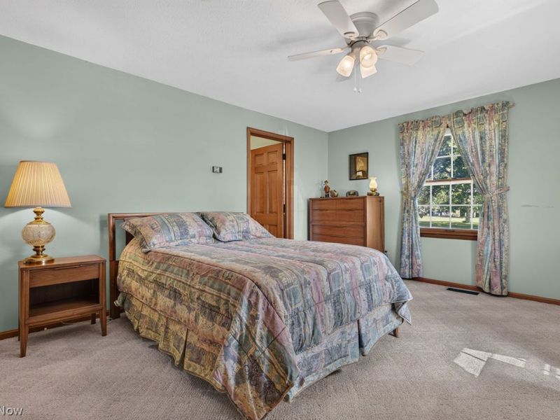44735 Middle Ridge Road, Amherst, OH 44001 Photo 18
