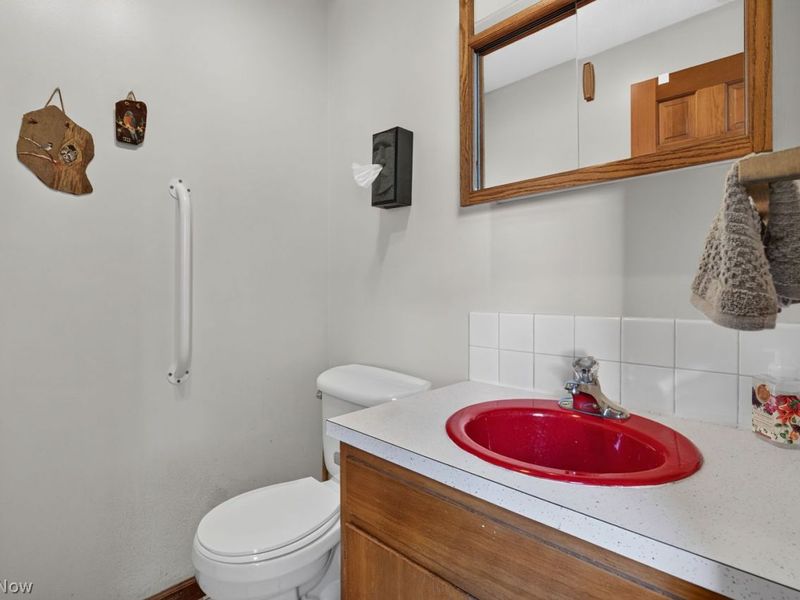 44735 Middle Ridge Road, Amherst, OH 44001 Photo 25