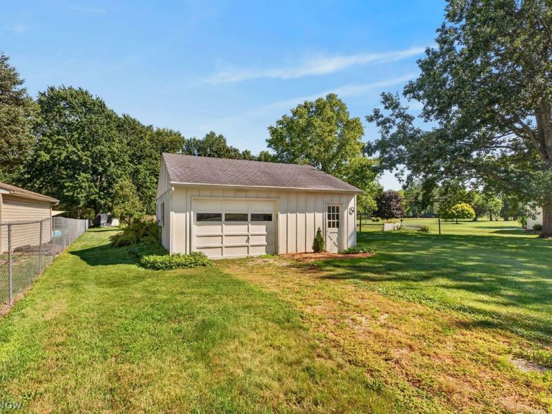 44735 Middle Ridge Road, Amherst, OH 44001 Photo 39