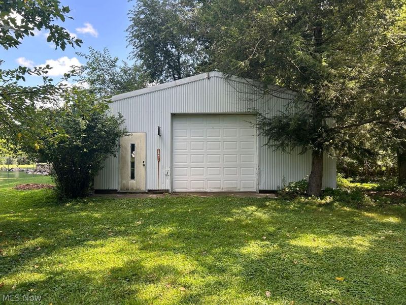 44735 Middle Ridge Road, Amherst, OH 44001 Photo 41