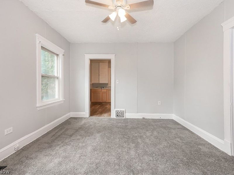 10803 Navarre Court , Cleveland, OH 44108 Photo 7