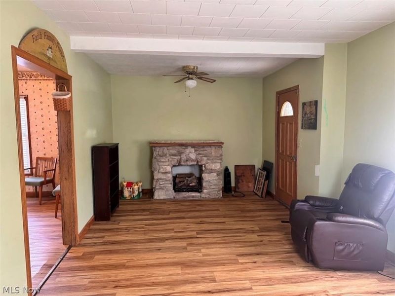 275 21st Street NW, Unit 277, Barberton, OH 44203 Photo 2