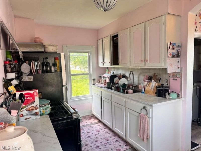 275 21st Street NW, Unit 277, Barberton, OH 44203 Photo 29