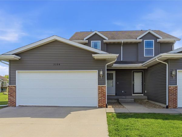 3104 Blackberry Circle SW, Cedar Rapids, IA 52404