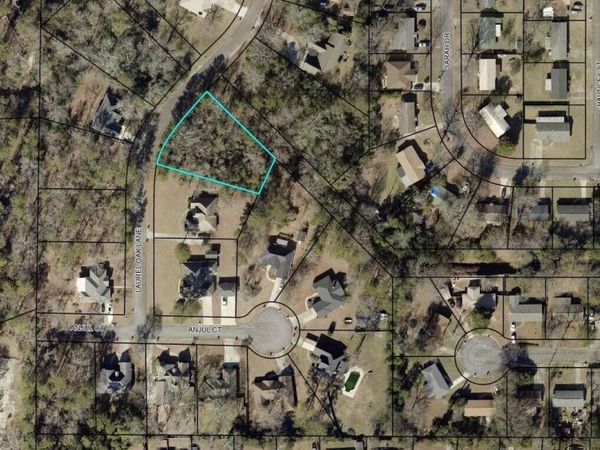 118 Laurel Oak Lane, Warner Robins, GA 31093