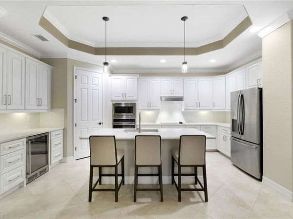 28627 Derry CT, BONITA SPRINGS, FL 34135
