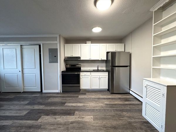 625 Main Street, Unit 5, Reading, MA 01867