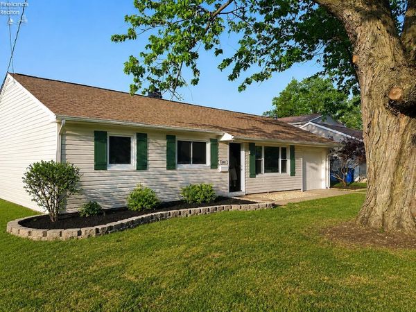 2903 N bayview Lane, Sandusky, OH 44870