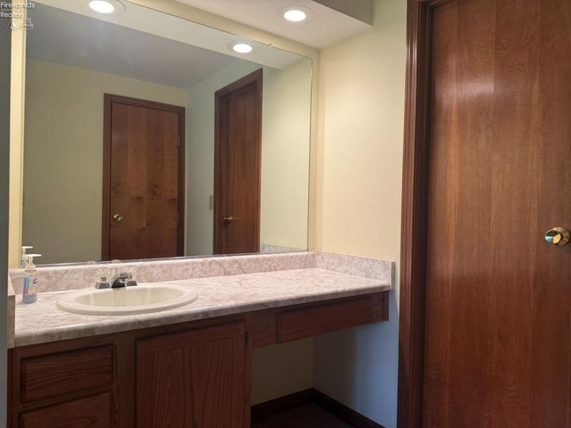 434 Lime Street, Fremont, OH 43420 Photo 42
