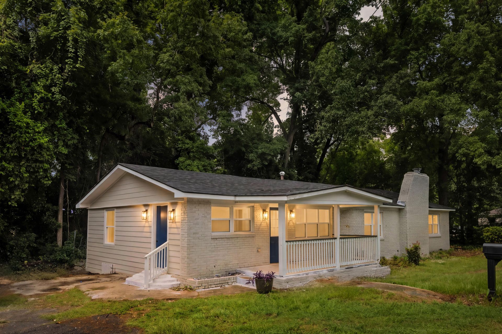 2450 Taylor Street Photo 17