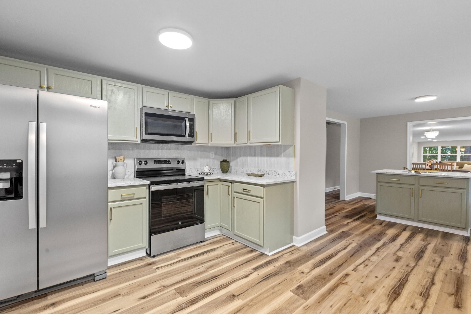 2450 Taylor Street Photo 26