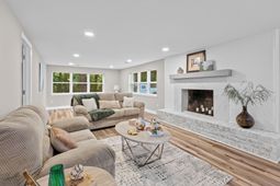 2450 Taylor Street photo 4