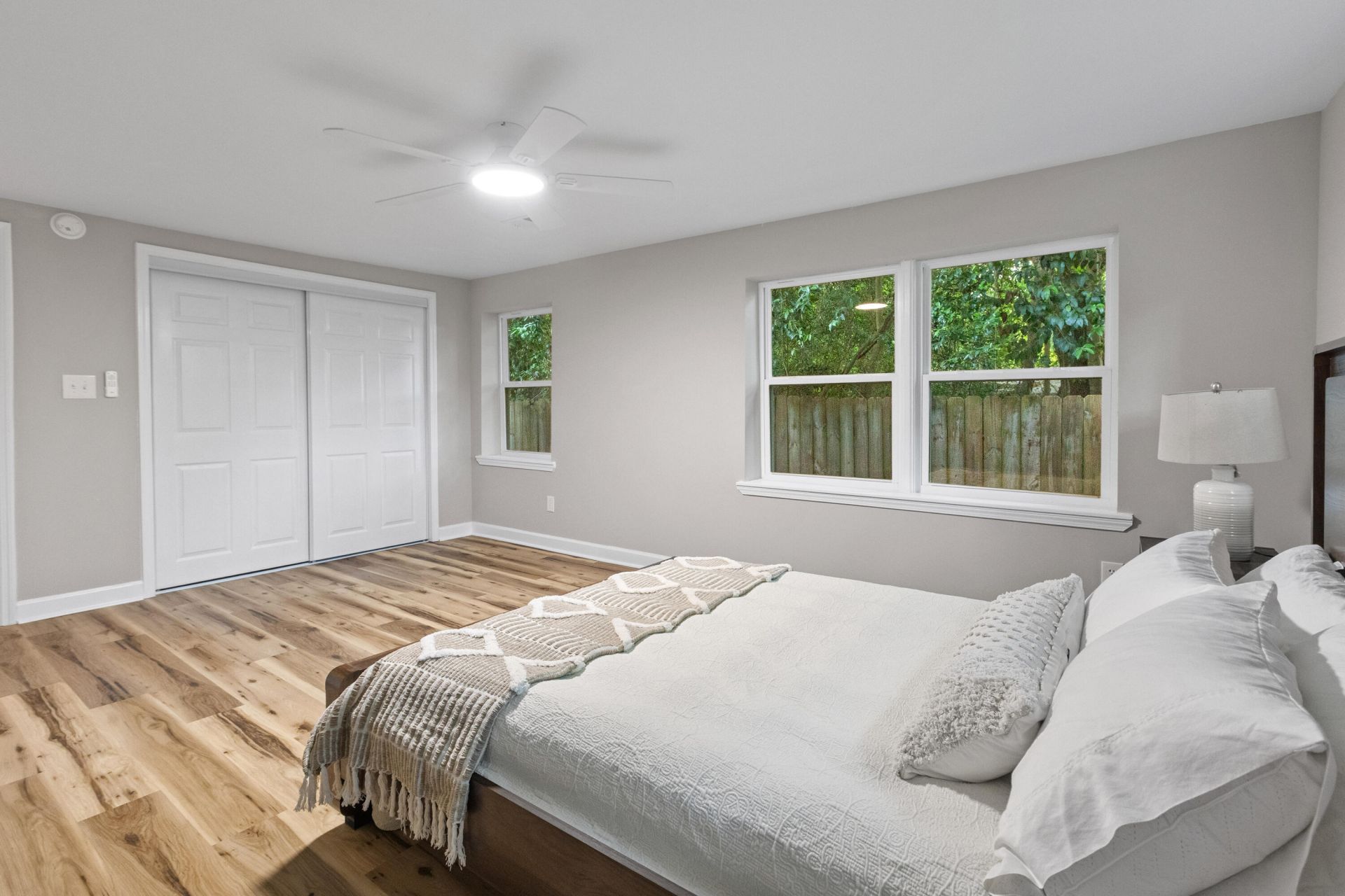 2450 Taylor Street Photo 34