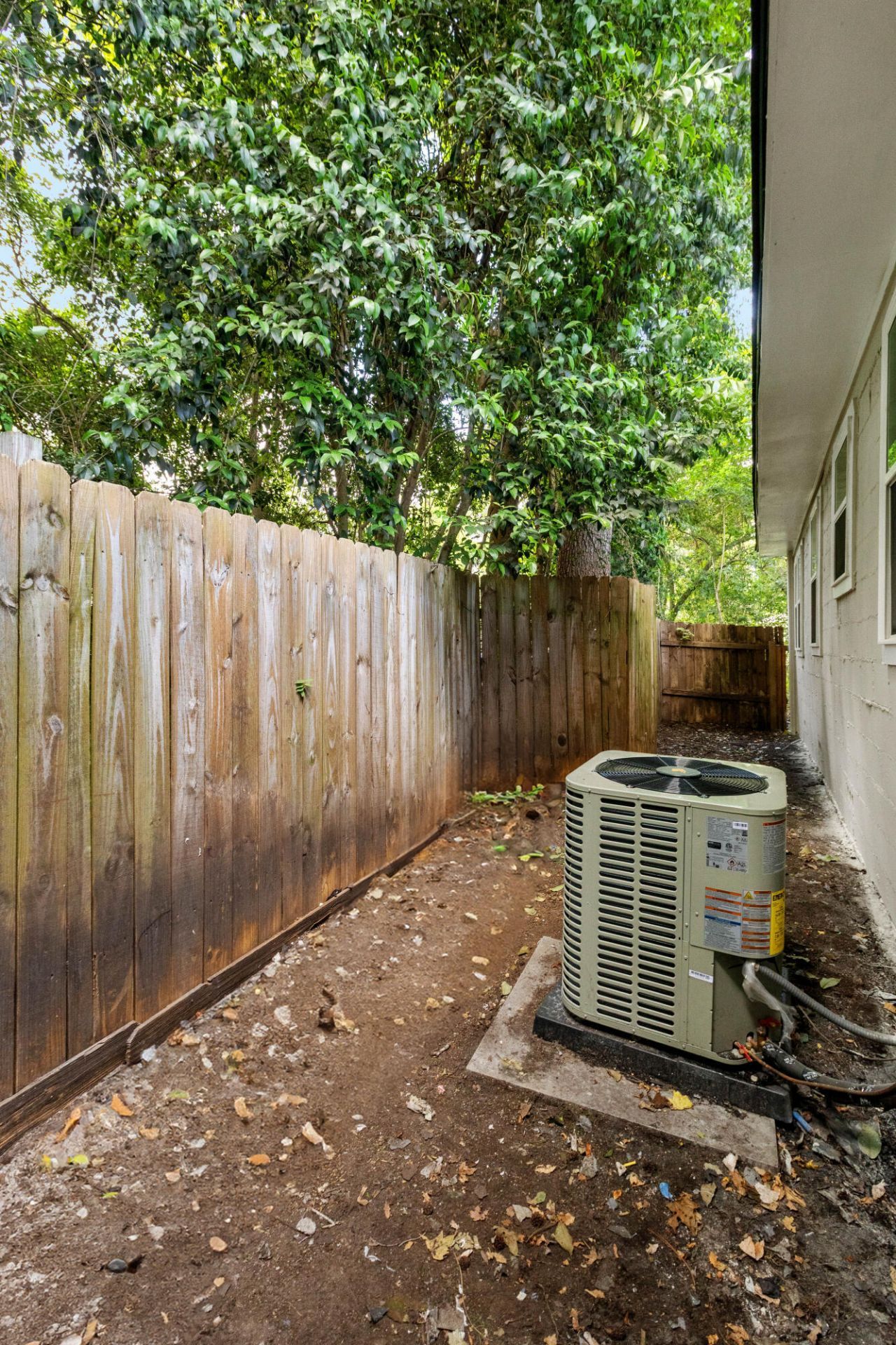 2450 Taylor Street Photo 42