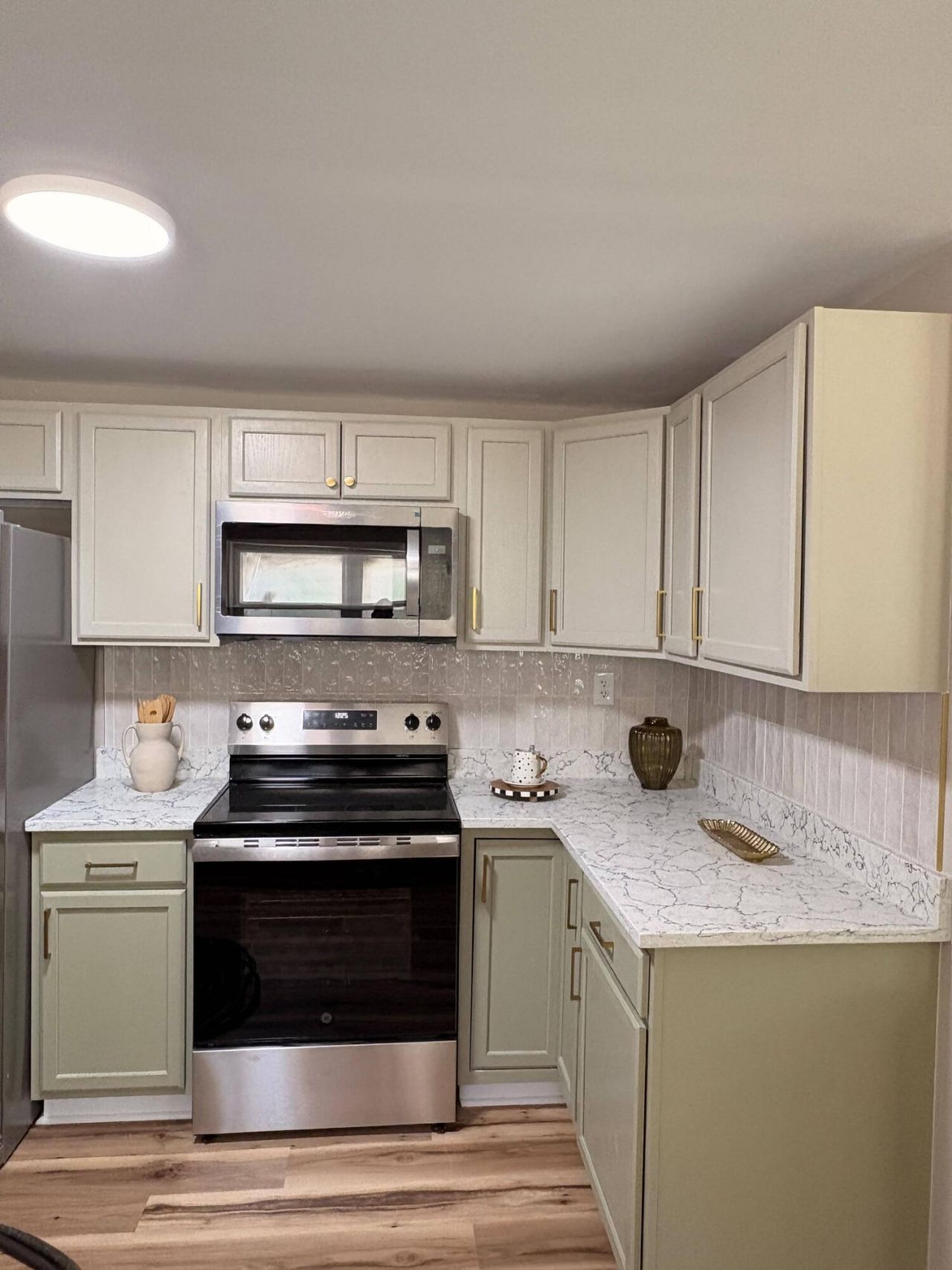 2450 Taylor Street Photo 47