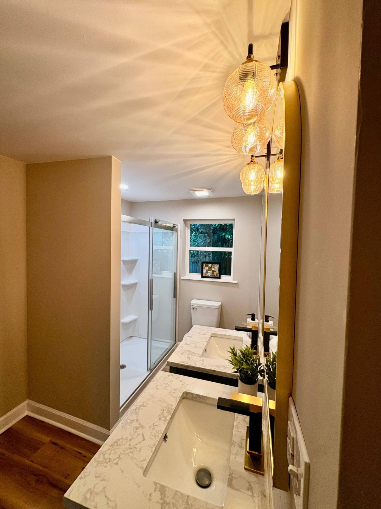 2450 Taylor Street Photo 51