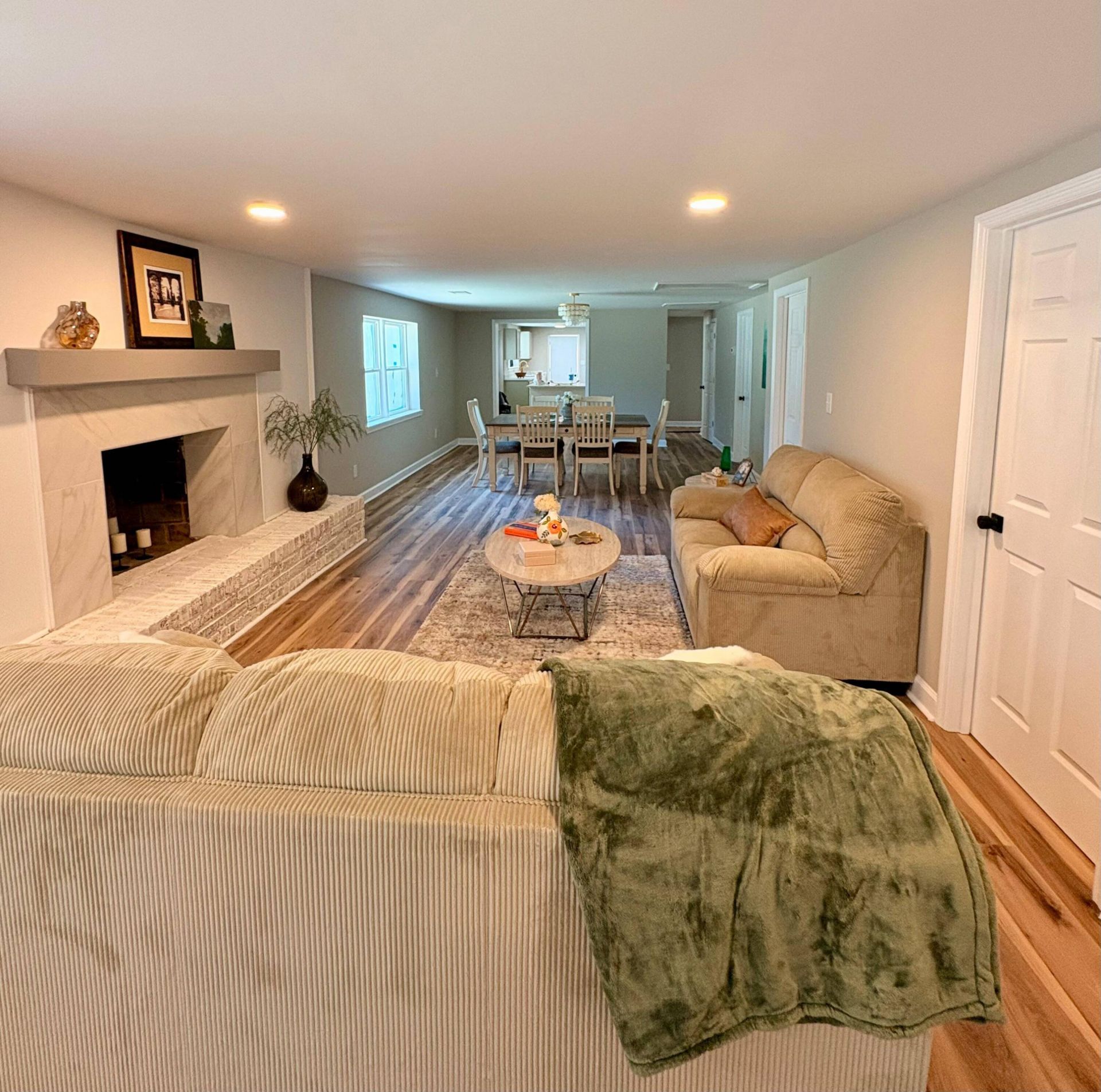 2450 Taylor Street Photo 53