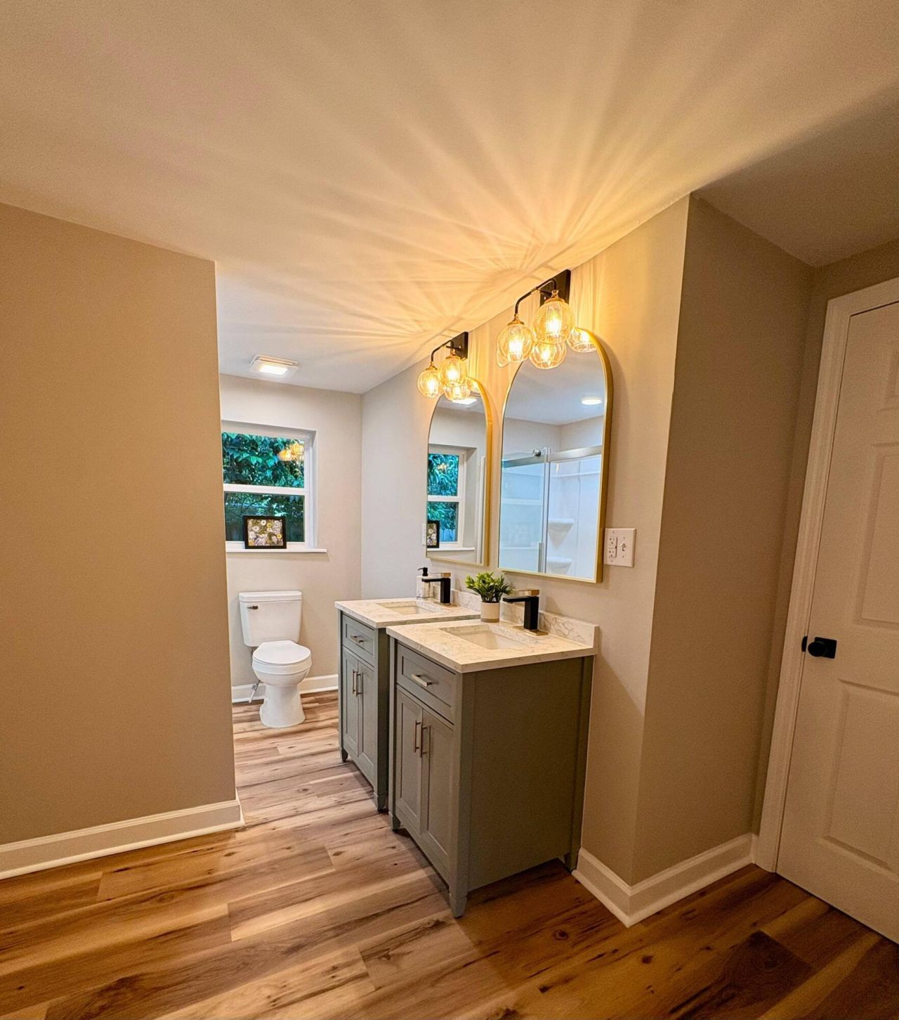 2450 Taylor Street Photo 54