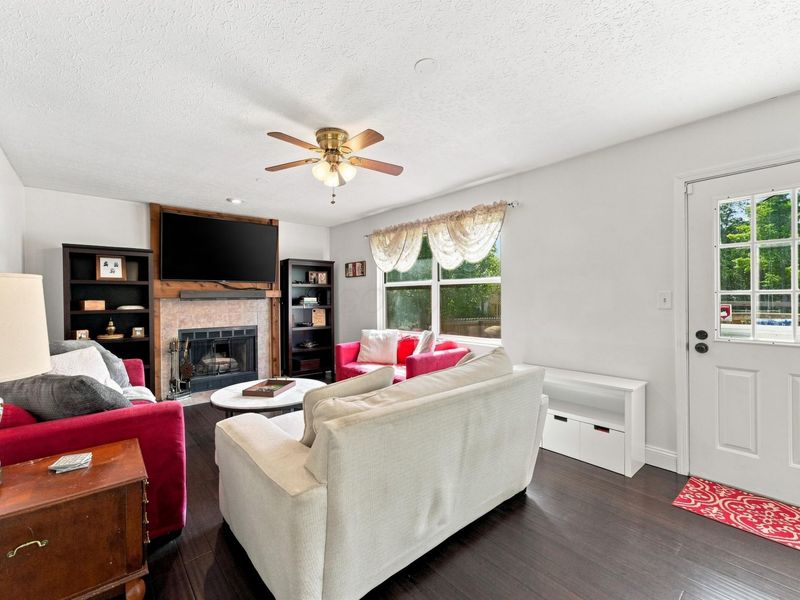 7864 Stanburn Road , Columbus, OH 43235 Photo 16