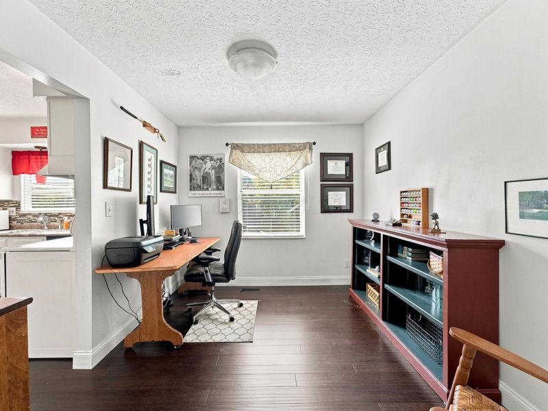 7864 Stanburn Road , Columbus, OH 43235 Photo 18