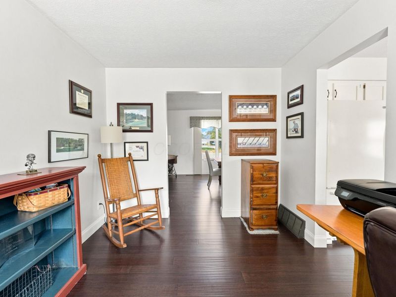 7864 Stanburn Road , Columbus, OH 43235 Photo 19