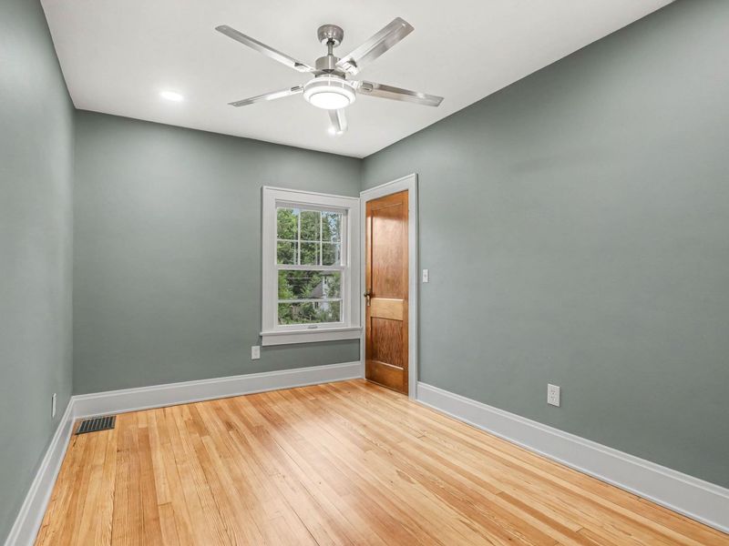 991 Lawrence Drive , Columbus, OH 43207 Photo 20