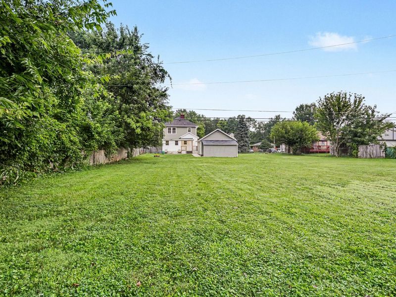 991 Lawrence Drive , Columbus, OH 43207 Photo 33