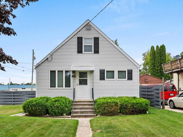 2600 Jackson STREET, Two Rivers, WI 54241