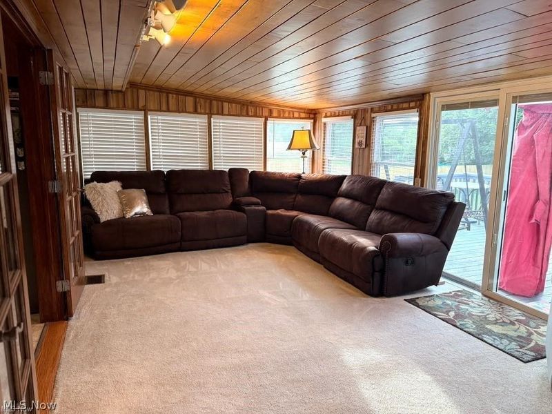 10457 Persimmon Street NW, Canal Fulton, OH 44614 Photo 11