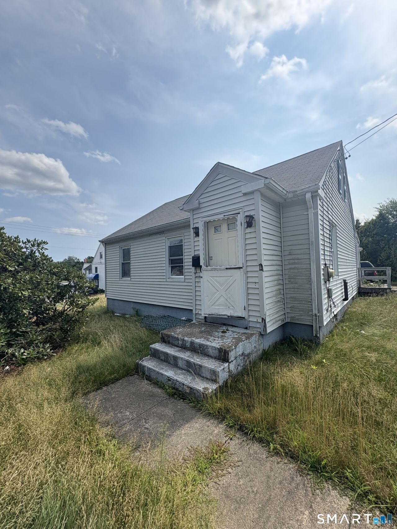 386 Bayonet, New London, CT 06320 Main Photo