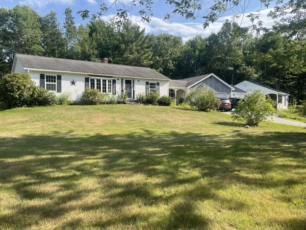 6 Medawisla Run , Raymond, ME 04071