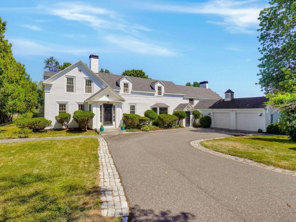 227 Foreside Road, Cumberland, ME 04110
