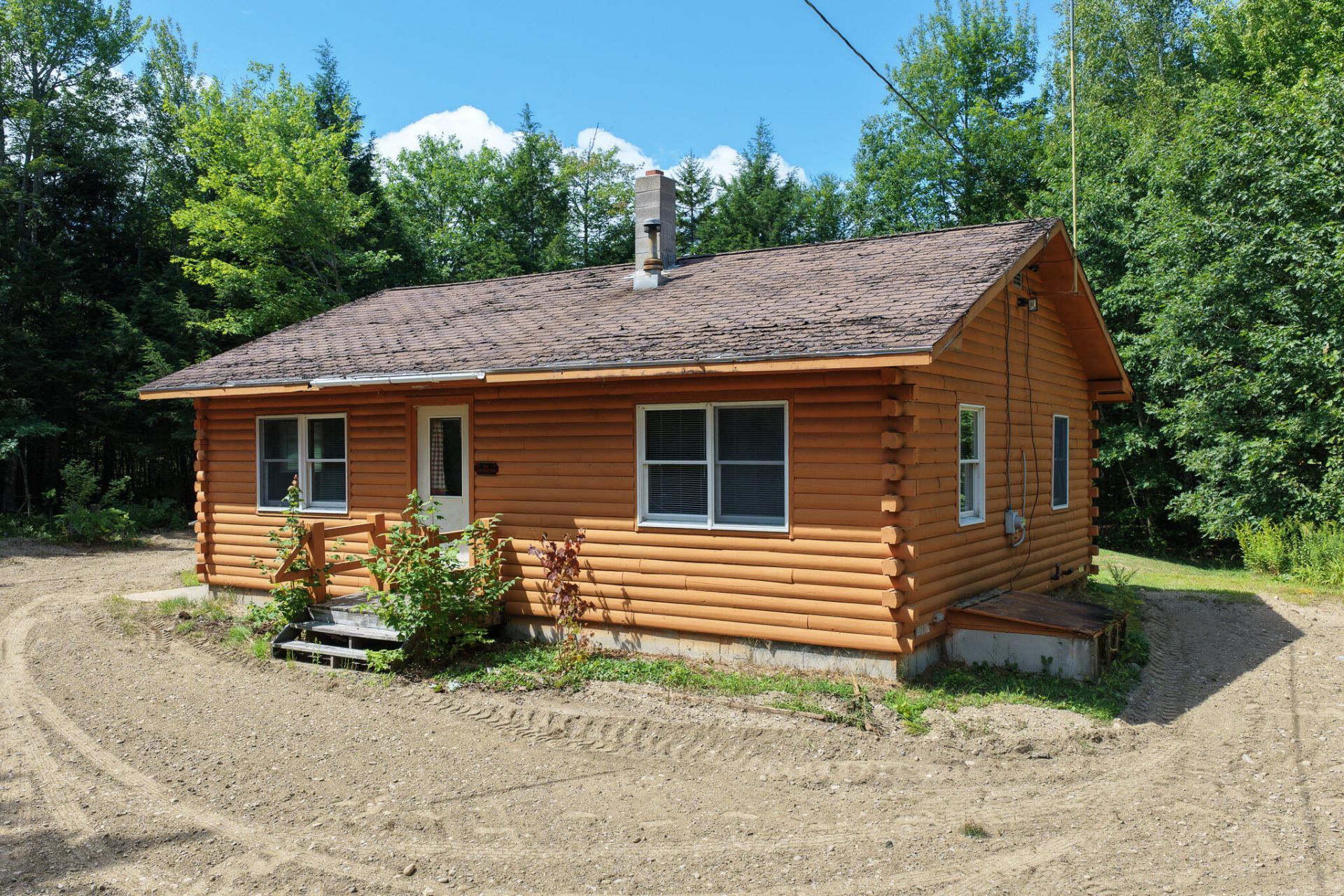401 Bunker Hill Road, Maxfield, ME 04453 Main Photo