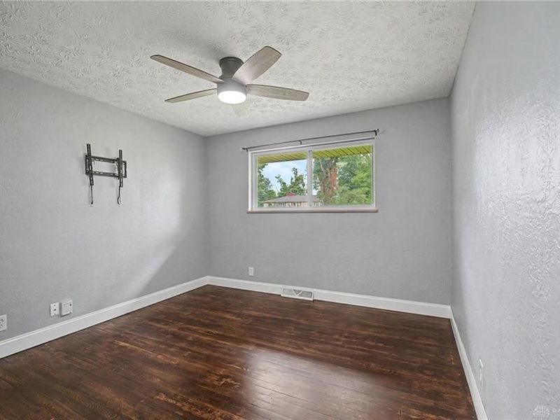 6138 Janice Place, Dayton, OH 45415 Photo 9