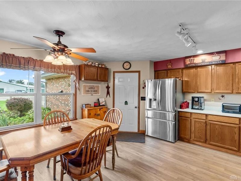 4737 Cottonville Road, Jamestown, OH 45335 Photo 5