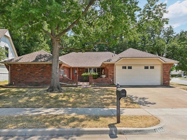 2531 S 96th East Avenue , Tulsa, OK 74129